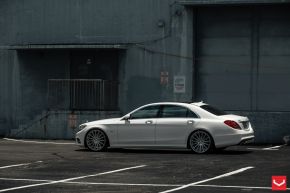 Mercedes Benz S Class | VFS2 - Silver Polished- E: 22x9 / H: 22x10.5