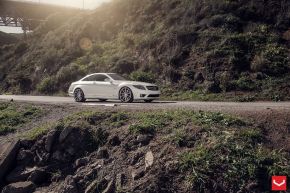 Mercedes Benz CL | CVT - Metallic Silver - E: 22x9 / H: 22x10.5