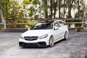 2014 MERCEDES-BENZ E63S WAGON | VOSSEN FORGED VPS-301