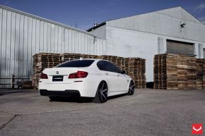BMW 5 | VVSCV3 - Matte Black Machined - E: 20x9 / H: 20x10.5